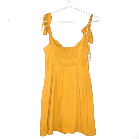 Wilfred Cammy Dress in Cairo Gold NWT SOLD - Picture 2 of 7